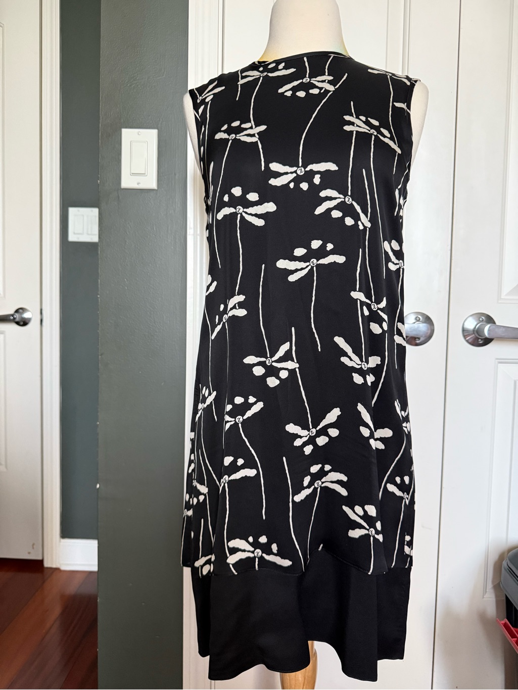 Chanel Sleeveless Black & White Floral Dress